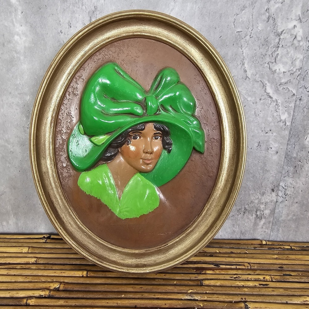 Erma‎ Gilliland Duncan Ceramic Wall Cameo Vintage Art Deco Chalkware Green Hat